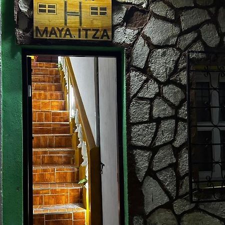 Casa Maya Itza فلوريس المظهر الخارجي الصورة
