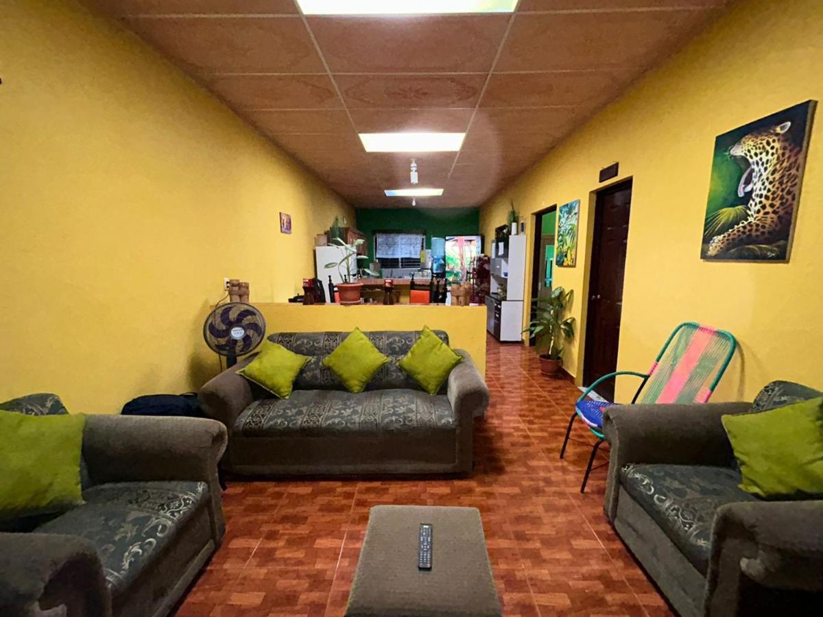 Casa Maya Itza فلوريس المظهر الخارجي الصورة