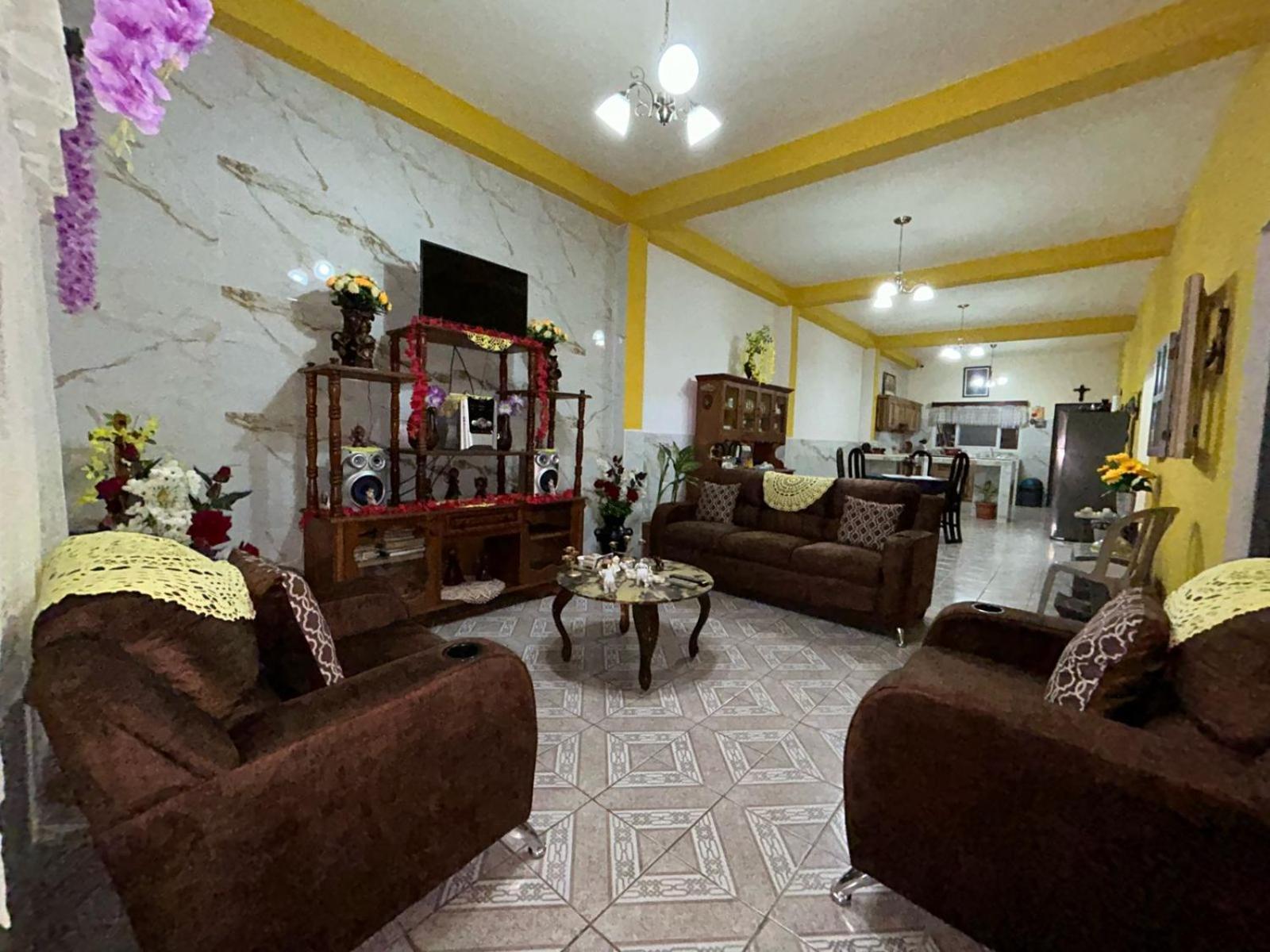 Casa Maya Itza فلوريس المظهر الخارجي الصورة