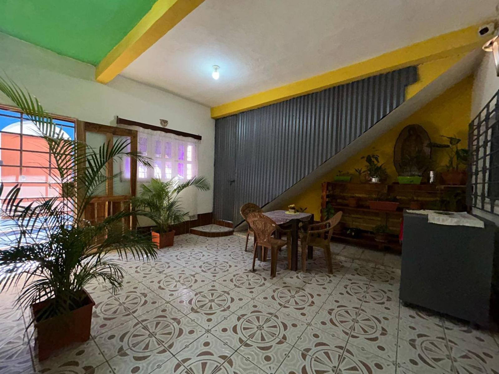 Casa Maya Itza فلوريس المظهر الخارجي الصورة