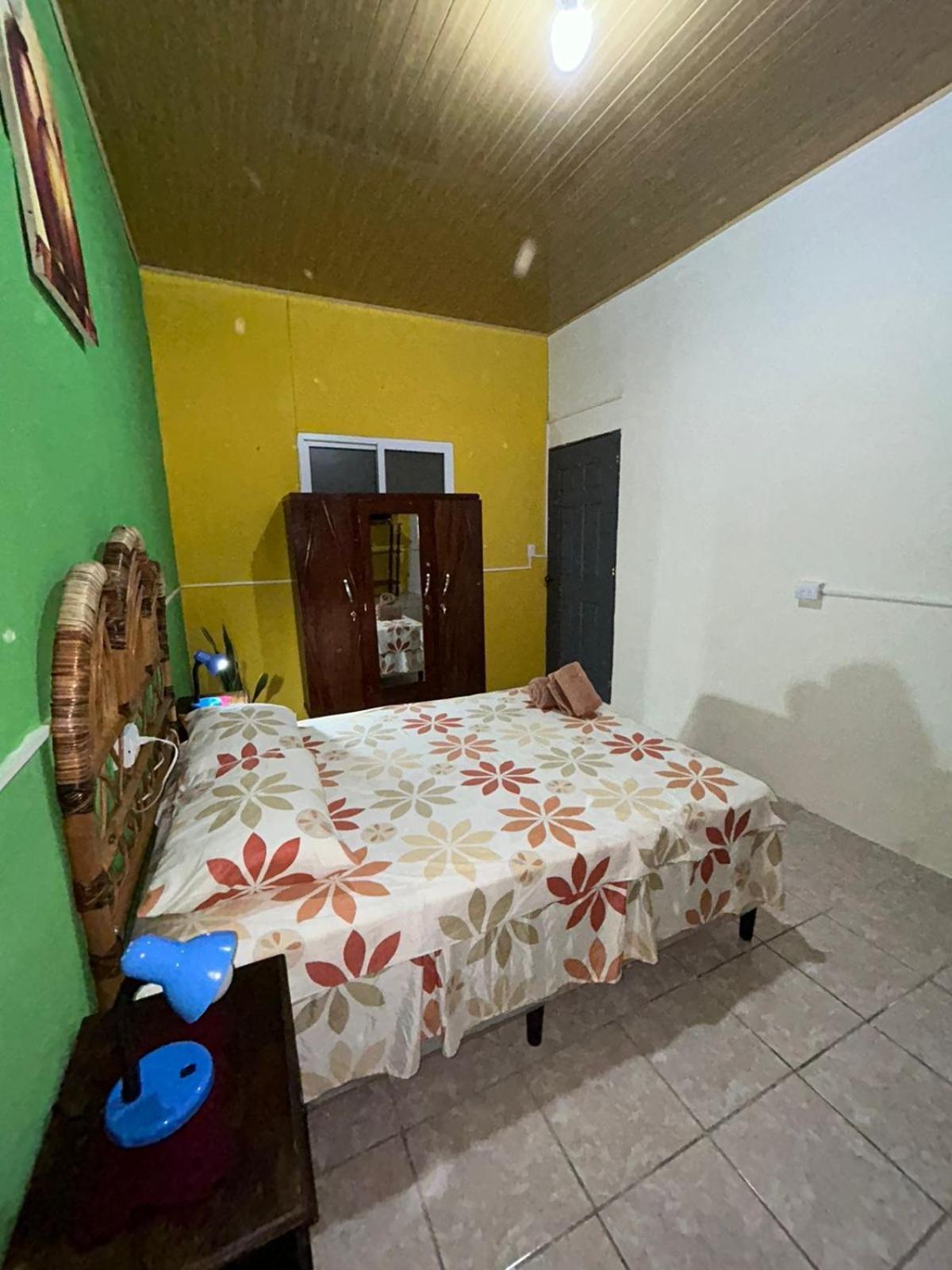 Casa Maya Itza فلوريس المظهر الخارجي الصورة