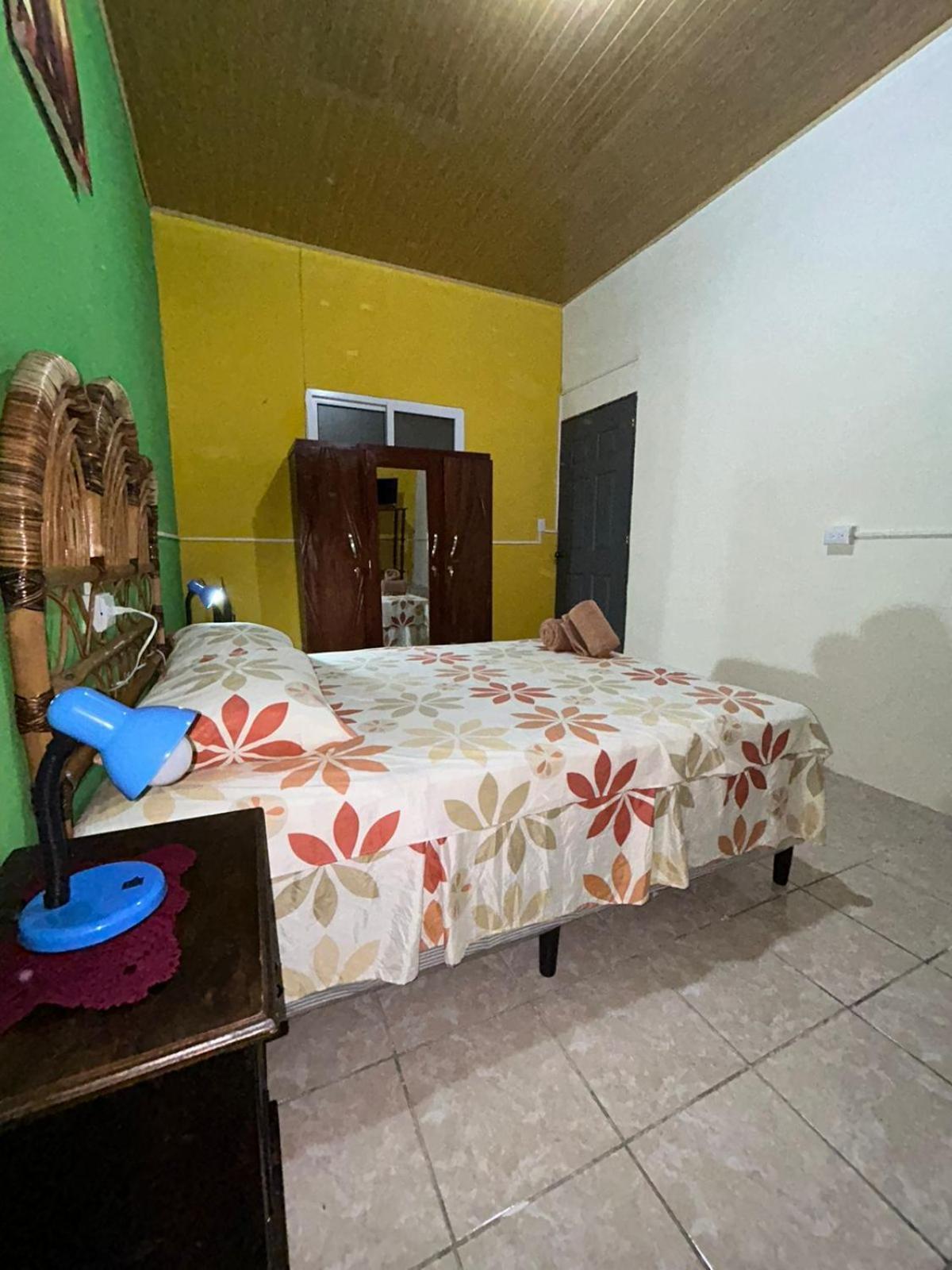 Casa Maya Itza فلوريس المظهر الخارجي الصورة