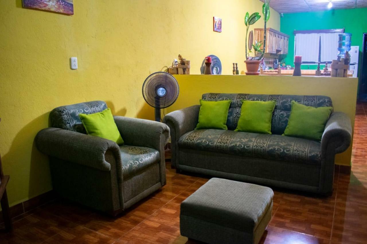 Casa Maya Itza فلوريس المظهر الخارجي الصورة