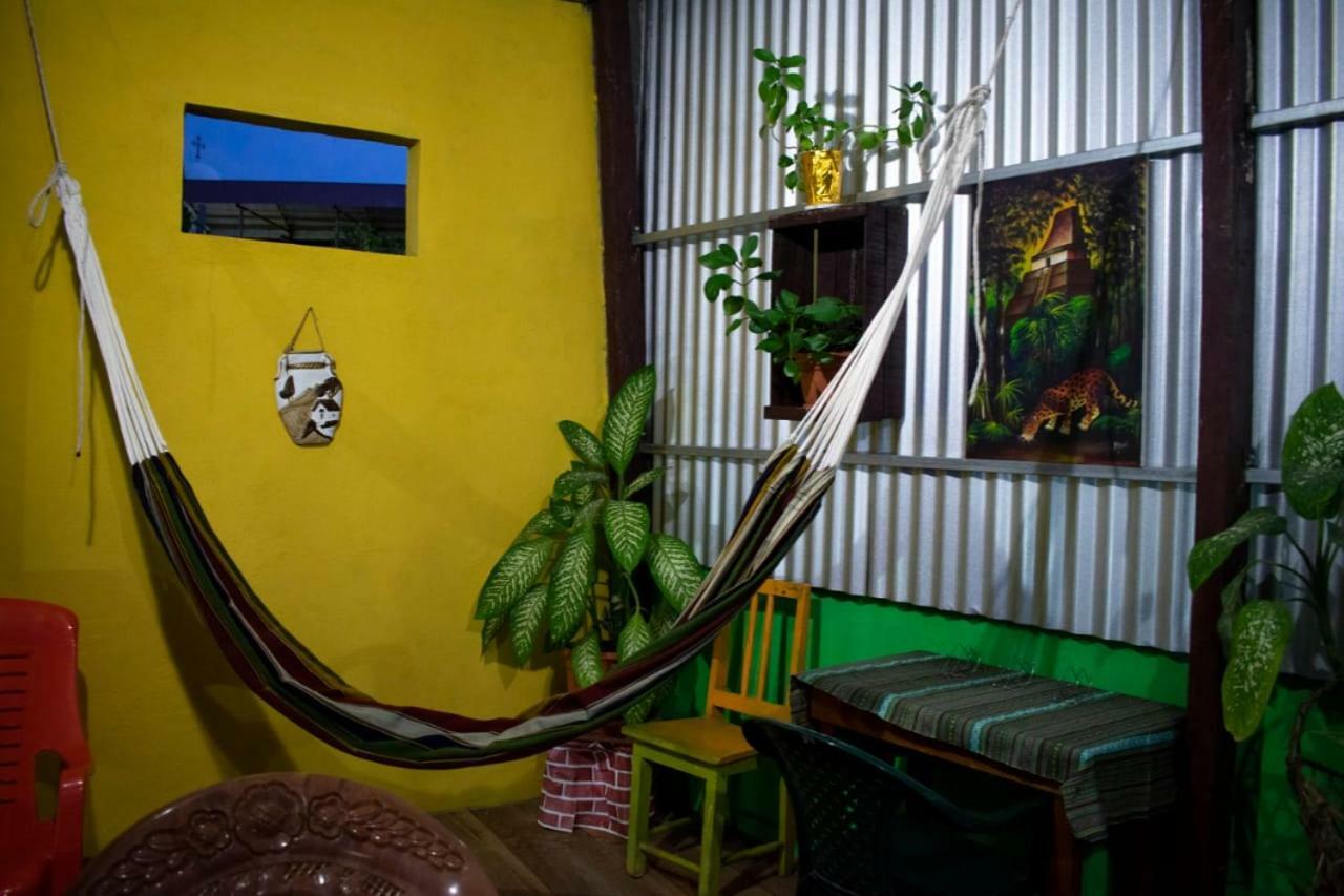 Casa Maya Itza فلوريس المظهر الخارجي الصورة
