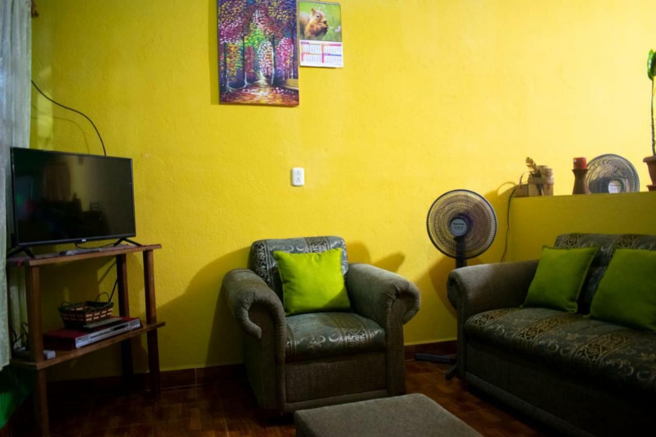 Casa Maya Itza فلوريس المظهر الخارجي الصورة